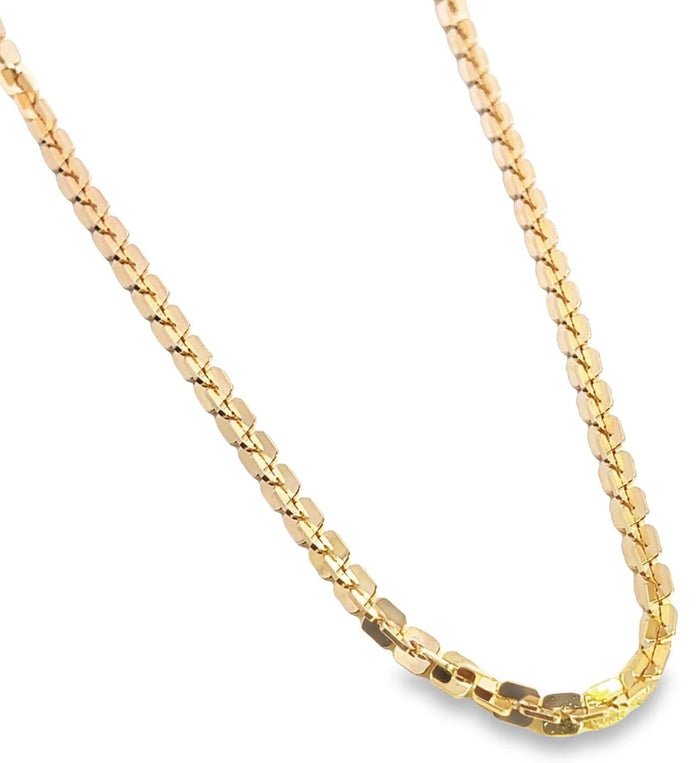 Reverse box necklace in yellow gold color