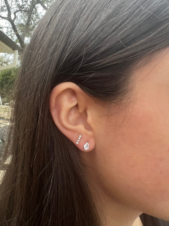 Trave bar earrings