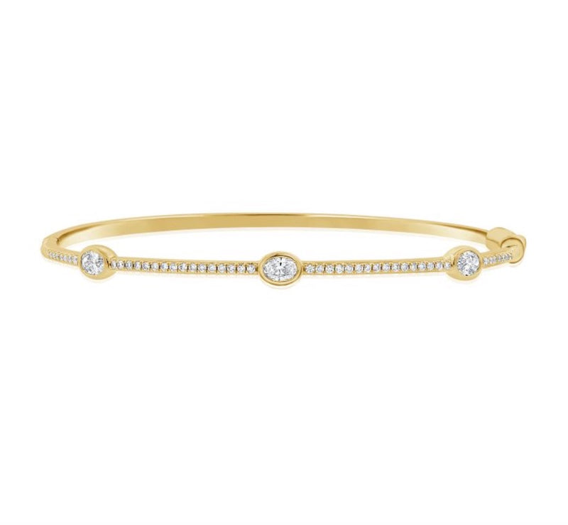 Erin Bezel Set Bangle