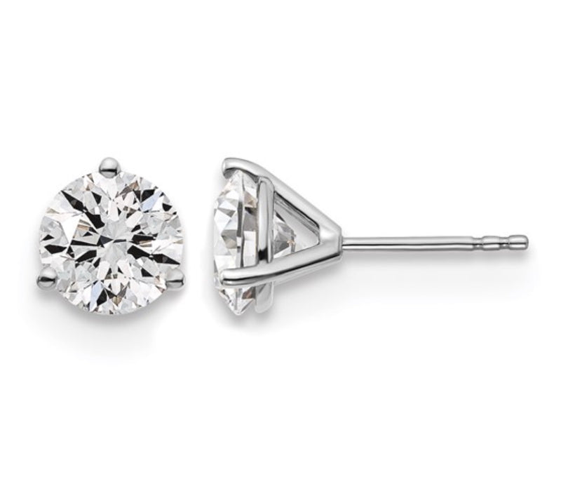 Lab-grown Diamond Stud Earrings