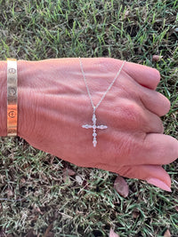The Karat Concierge 18K white gold diamond cross necklace with .45 CTW round brilliant diamonds on a cable chain.